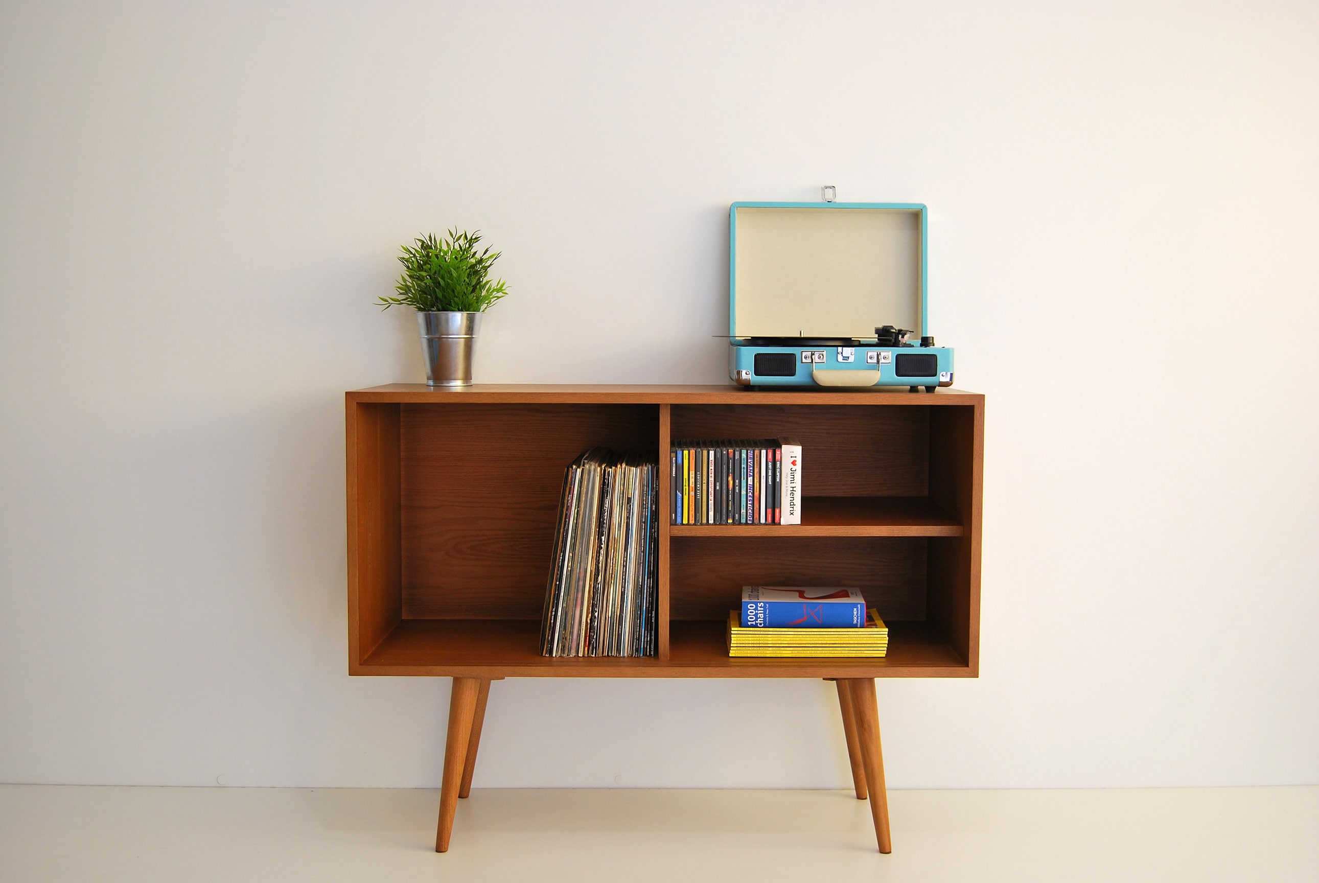 Meuble De Rangement Pour Disques Vinyles, Buffet Moderne Du Milieu Siècle, Console Multimédia, Meuble À Disques, Mobilier Design Sandinave, Rétro