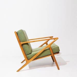 Mid century modern armchair / Lounge chair / Scandinavian chair / Nordic style / Danish style