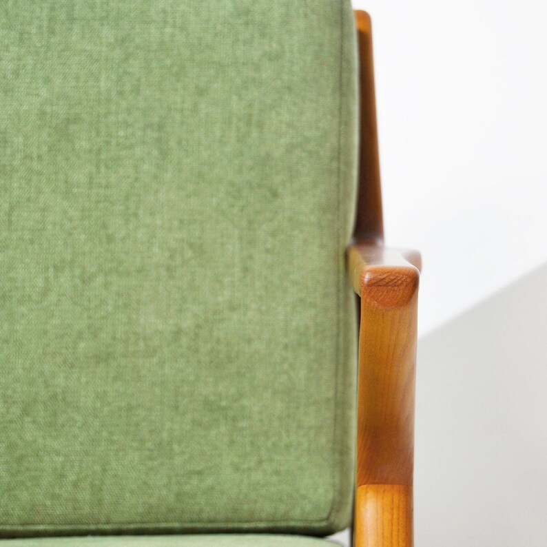 Mid century modern armchair / Lounge chair / Scandinavian chair / Nordic style / Danish style