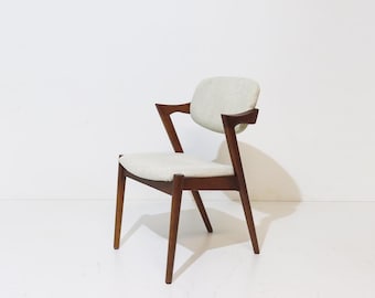 Chaise scandinave / Style nordique / Milieu du siècle