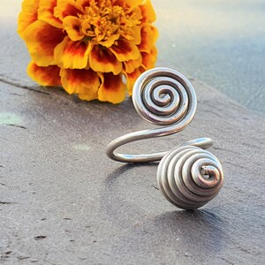 Honey Pot Spiral Fine 999 Karen Hill Tribe Silver Statement Ring zdjęcie 6