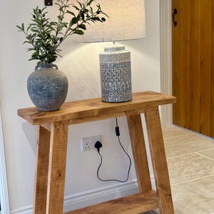 Rustic Wooden Console table with angled legs and lower shelf Bild 10