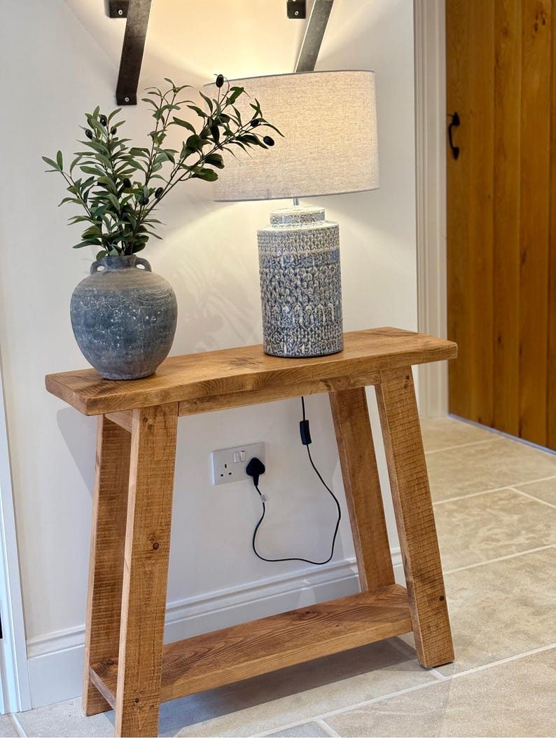 Rustic Wooden Console table with angled legs and lower shelf Bild 10