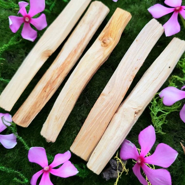 Palo Santo Holy Wood - Purify Incense - Smudge stick bundle - cleansing - smudging - meditation - energy house clearing - house warming gift