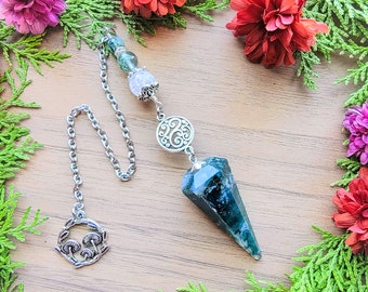 Green Moss Agate Pendulum | Green stone | Mushrooms | Psychic ability | intuition | divination | scying | dowsing |