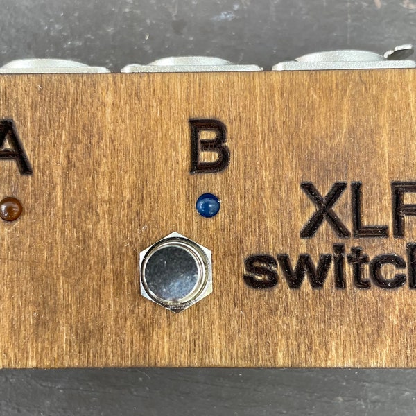 XLR / Microphone A/B Switch foot pedal