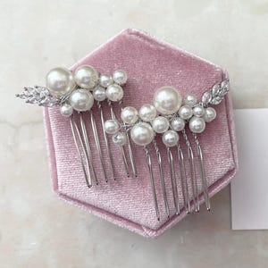 Pearl Bridal Hair Comb: Wedding Headpiece, Silver Crystal Hair Pins