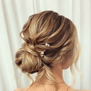 Pearl Bridal Hair Pins: Boho Wedding Hair Piece