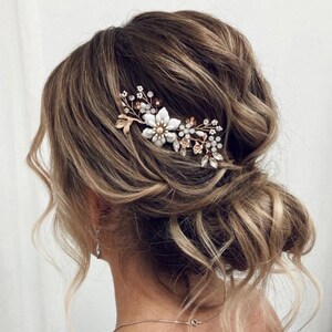 Floral Bridal Hair Pins: Gold Wedding Hair Piece