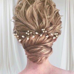 Vintage Pearl Bridal Hair Vine: Gold Wedding Headpiece, 15 Inch