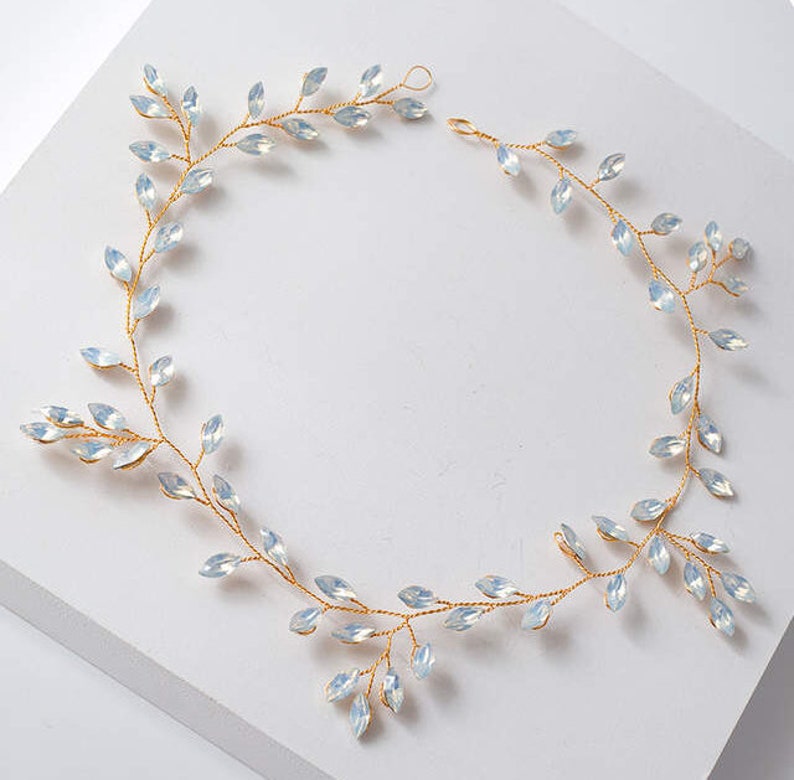 Bridal hair vine Wedding hair piece bridal hair vine gold Wedding hair vine Bridal hair comb gold Crystal Hair Comb Opal colored hair comb