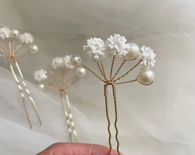 Bridal Hair Pins: Gold Babys Breath, Pearl Wedding Hair Accessory