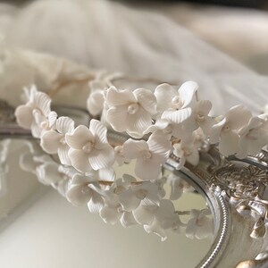 Vintage Floral Bridal Headband: Pearl Flower Wedding Hair Piece