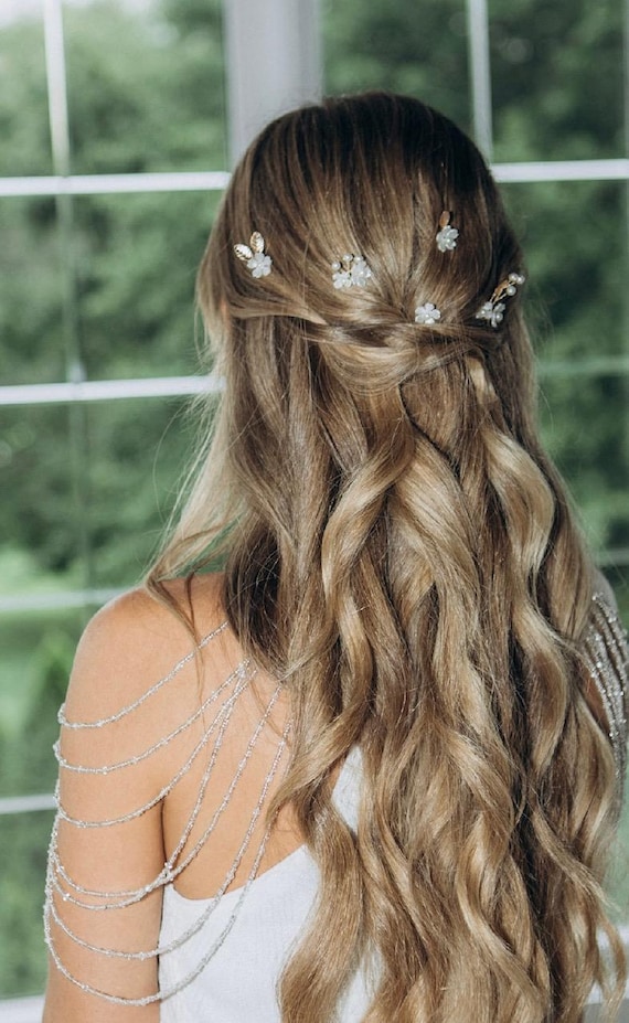 Pearl Bridal Hair Pins: Floral Gold Wedding Hair Piece - Set  display picture 2