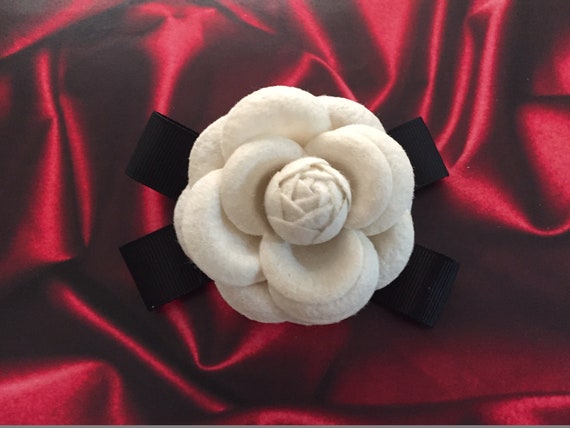 chanel flower bow