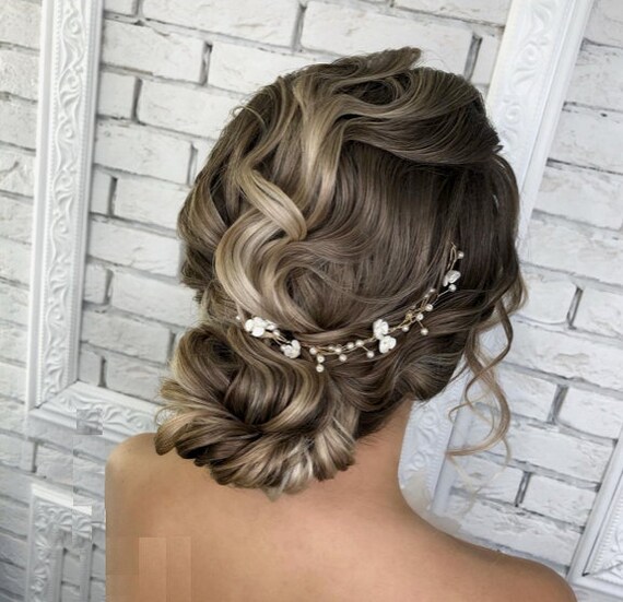 Long flower hair vine deals
