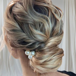 Pearl Bridal Hair Pins: Boho Wedding Hair Piece