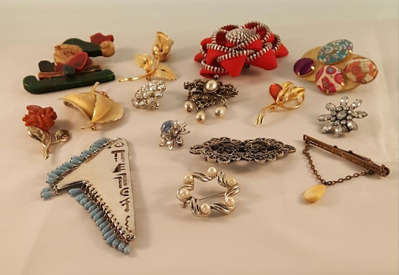 Brooch Lot Assorted Vintage Brooches Jewelry Lot V
