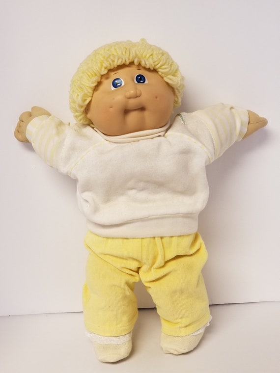 blond cabbage patch doll