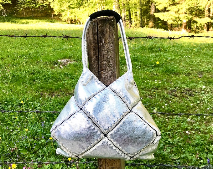 Hippie Bag "Happy weekend" silver