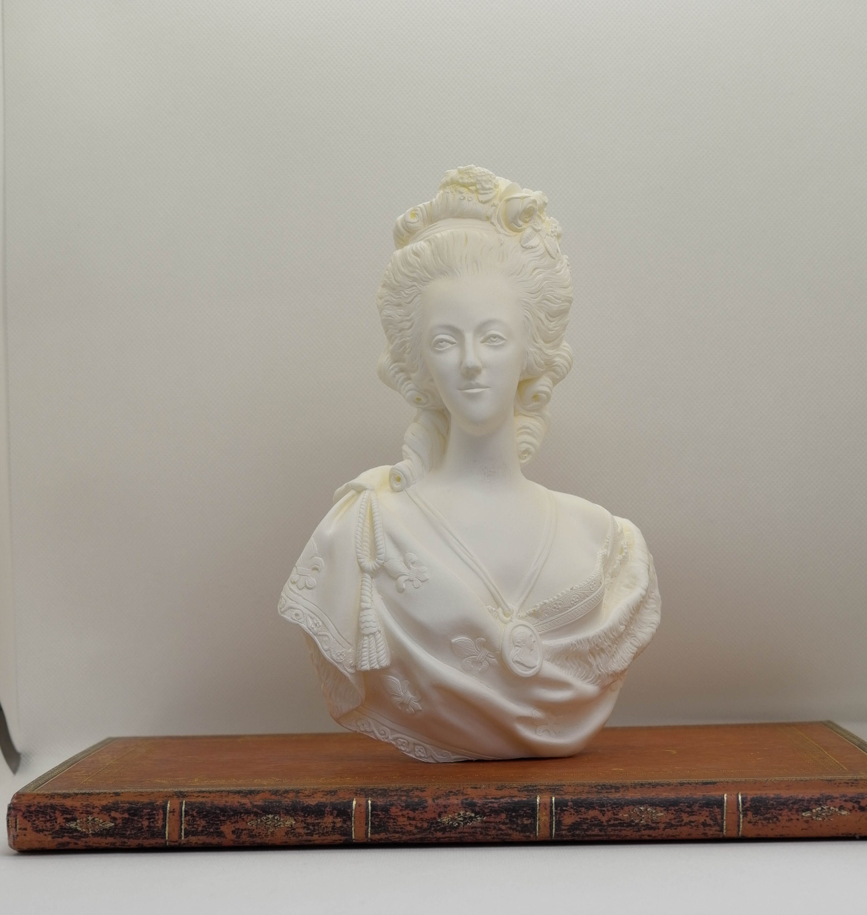 Buste De Marie-Antoinette. Marie-Antoinette.marie-Antoinette