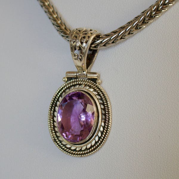 Elegant Handcrafted Sterling Silver With Genuine Amethyst Pendant.
