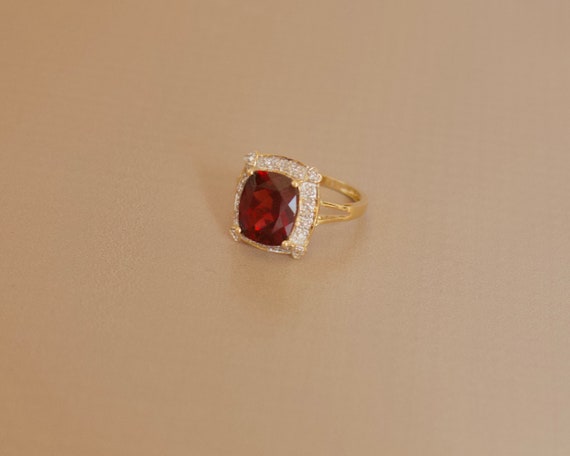 Elegant, Red Garnet And Diamond Ring Set In 14k S… - image 7