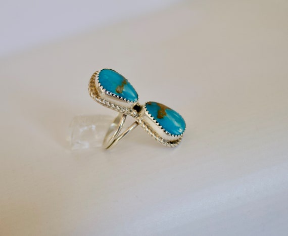 Exquisite, Handmade Arizona Turquoise Ring Set In… - image 4