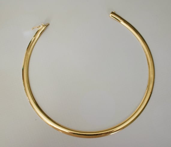18k Sold Gold Omega Necklace. Beautiful solid 18k… - image 2