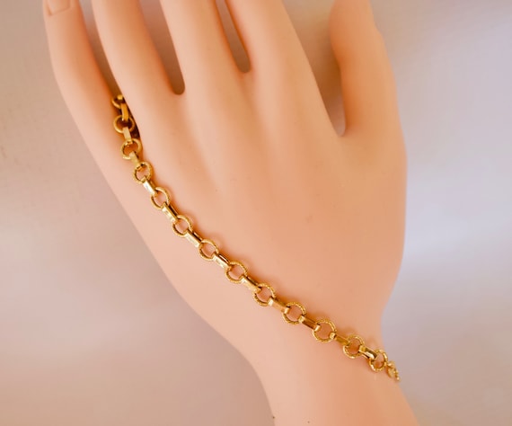 Beautiful 14k Solid Yellow Gold Bracelet. - image 3