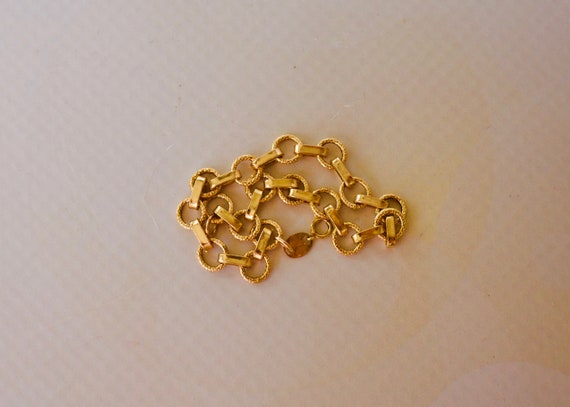 Beautiful 14k Solid Yellow Gold Bracelet. - image 6