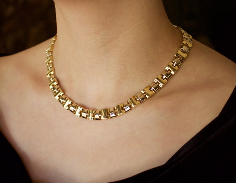 18k Italian Gold. Stunning 18k Solid Italian Gold Chain Links Necklace