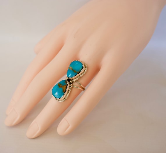 Exquisite, Handmade Arizona Turquoise Ring Set In… - image 2