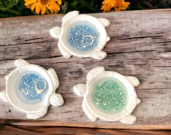 Turtle Sea Glass Ring Dish*Coastal Jewelry Holder*Beach Gift*Sea Glass Art*Beach Wedding*Coastal Decor*Resin Ring Holder*Seaglass Art*Turtle