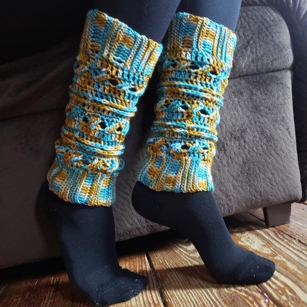 Pattern Only - 100 gram DK Legwarmers - Perfect pattern for hand dyed yarn - One skein crochet pattern