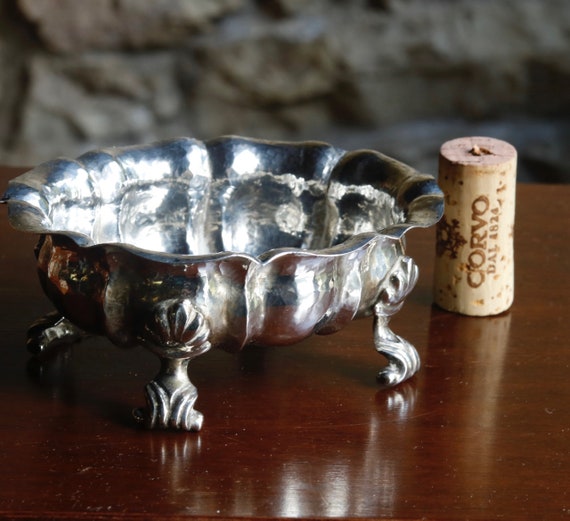 Vintage Italian Silver 800 4 footed sugar bowl from the 50s