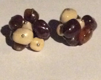 1960s Beaded Brown Plastic Clip on Curved Earrings Clip
