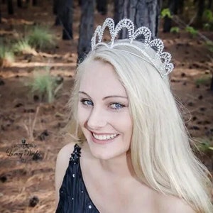 Bridal Tiara, Swarovski Crystal Tiara, Princess Tiara, Wedding Tiara, Crystal Wedding Crown, Bridal Crown, Luxury crown, Wedding Crown