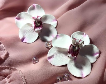 Bridal Earrings, Crystal Earrings, Orchid Wedding Earrings, Flowers Earrings, Orchid Earrings, Orchid Bridal Earrings, Luxury Earrings