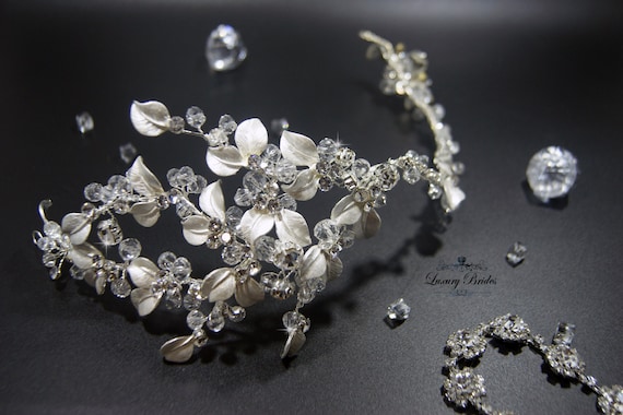 Crystal Wedding Hair Wreath, Silver Leaf Bridal Headpiece - Etsy display picture 1