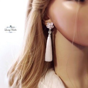 White Tassel Earrings, White Tassel Jewelry, Fringe Earrings, White Tassel Earrings, Bohemian Earrings, Boho Chic Earrings, Wedding Earrings