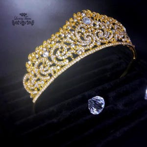 Crystal Bridal Headpiece, Crystal Wedding Crown, Luxury Wedding Tiara, Crystal Wedding Tiara, Princess Wedding Tiara, Gold Rhinestone Tiara