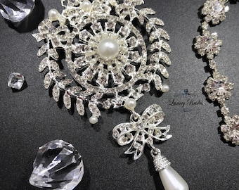 Pearl Wedding Brooch, Crystal Pearl Silver Brooch, Rhinestone Brooch, Crystal Bridal Brooch, Vintage Wedding Brooch, Large Crystal Brooch
