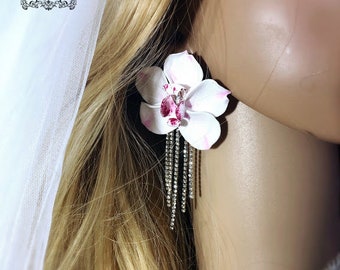 White Bridal Earrings, Crystal Earrings, Orchid Wedding Earrings, Flowers Earrings, Orchid Earrings, Orchid Bridal Earrings, Luxury Earrings