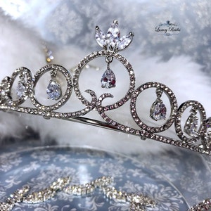 Rhinestone Crown, Wedding Tiara, Bridal jewelry, Bridal Tiara, Swarovski Bridal Tiara, Crystal Wedding Crown, Zirconium Tiara, Luxury Crown