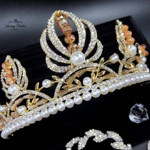 Elegant Gold Bridal Tiara Adorned with Swarovski Crystals and Pearls, Pearl Wedding Tiara, Gold Bridal Tiara, Bridal Headpiece