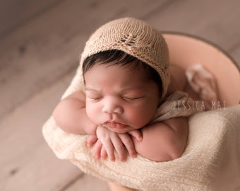 Carmel Newborn Bonnet Knitting Pattern, Knit Prop Pattern, Knitting Photography Prop Pattern, Knit Bonnet Pattern, Newborn Bonnet