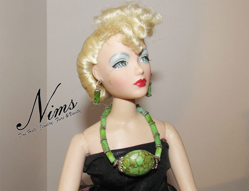 Handmade doll jewelry for 16" Tonner doll Handmade doll jewelry for 16" Tonner doll