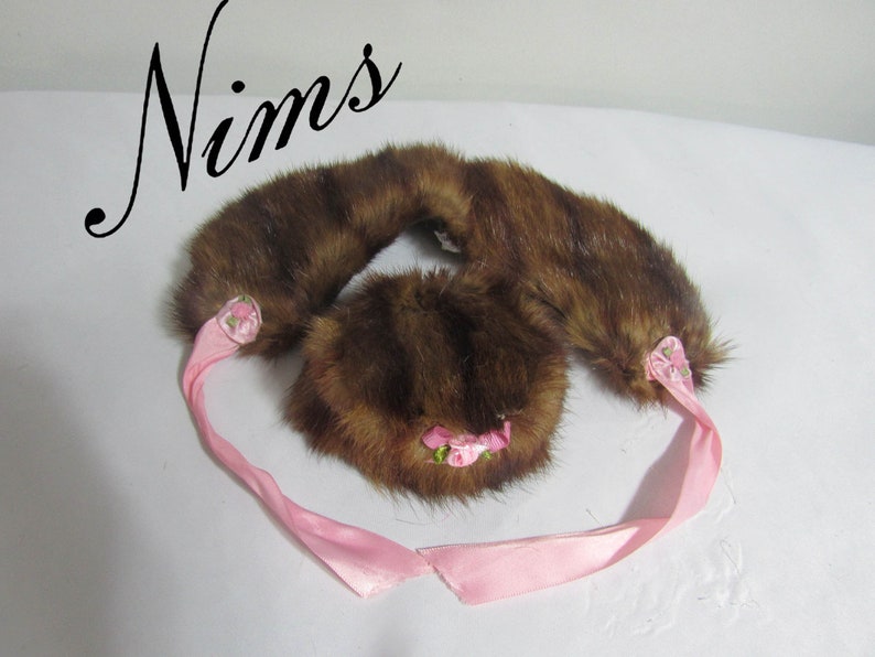 Beautiful real mink stole and matchiong at for 13-14 inchdolls like Wellie Little Darling and many more Handmade by Nims