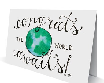 Congrats the World Awaits Greeting Card • Gedrukt in Newport, RI • Aquarel • College • High School • Earth • Graduation • Rhode Island